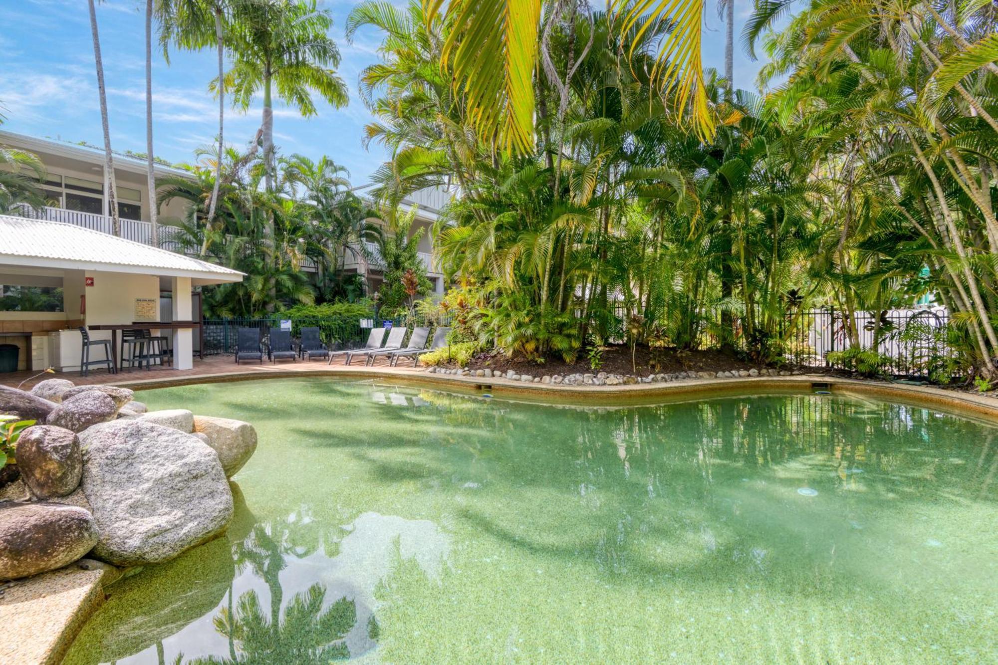 Ocean Palms Apartments ميناء دوغلاس المظهر الخارجي الصورة