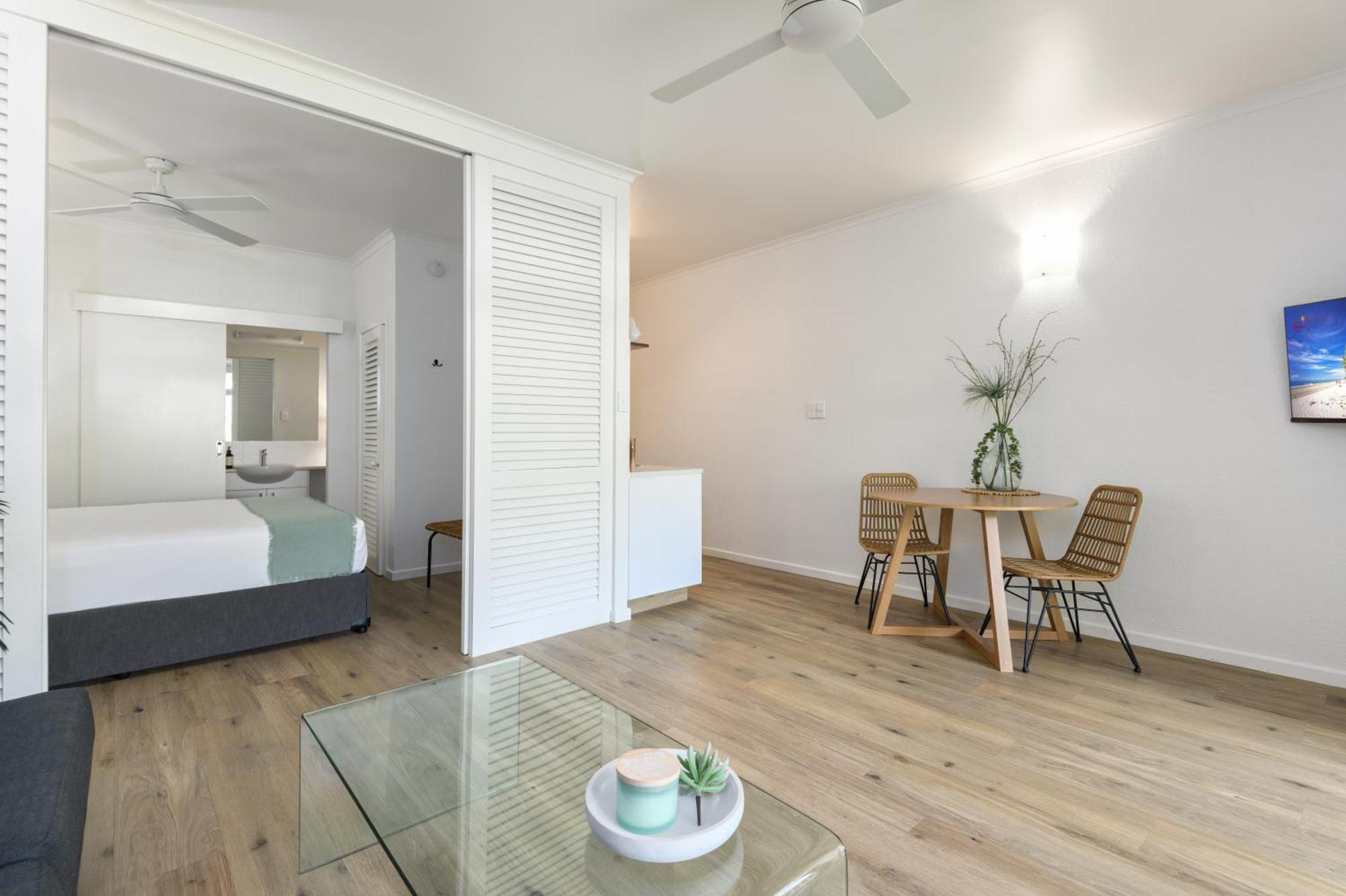 Ocean Palms Apartments ميناء دوغلاس المظهر الخارجي الصورة