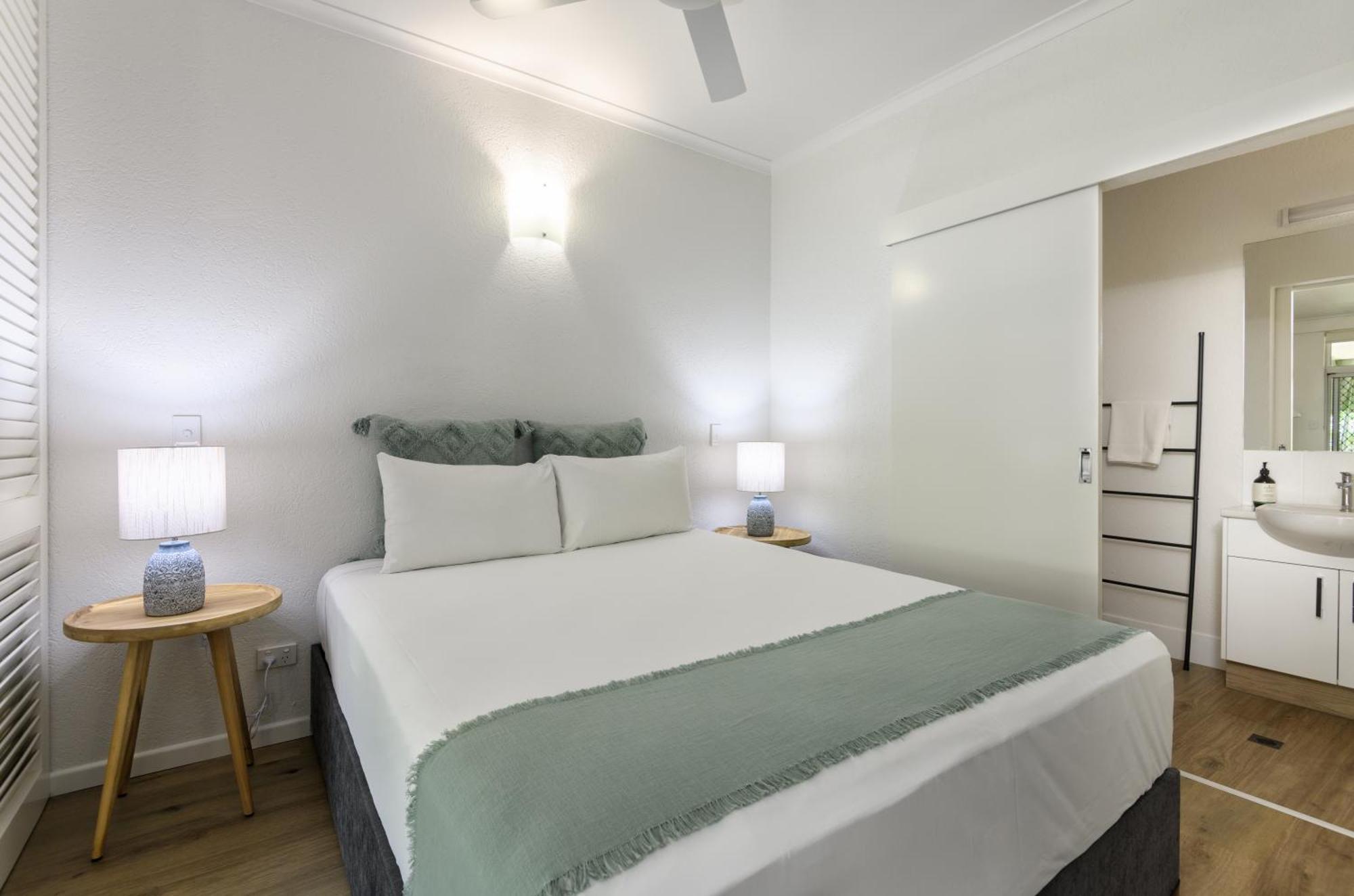 Ocean Palms Apartments ميناء دوغلاس المظهر الخارجي الصورة