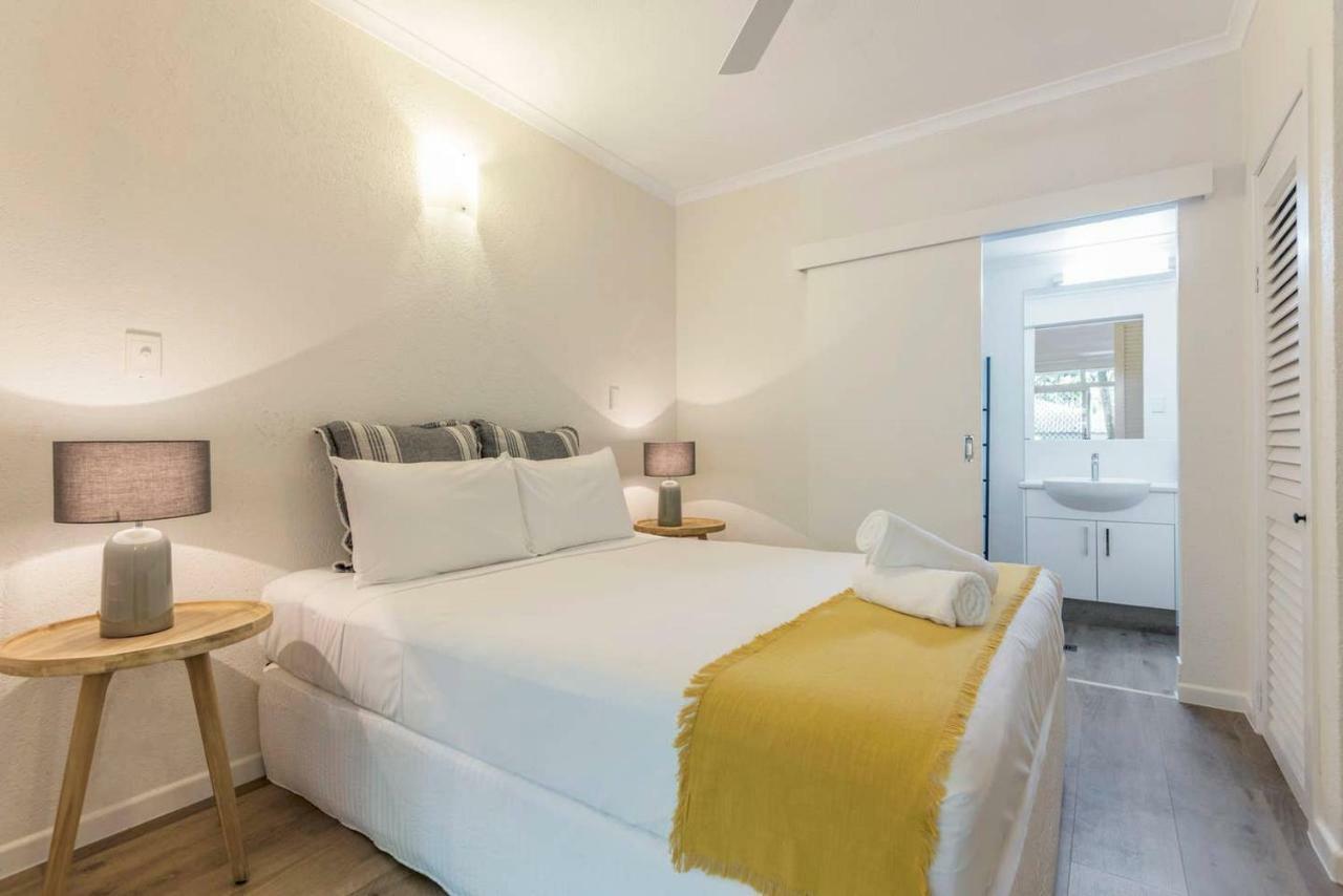 Ocean Palms Apartments ميناء دوغلاس المظهر الخارجي الصورة